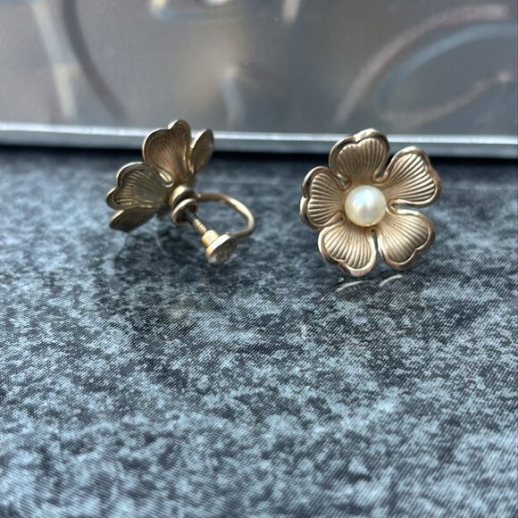 Loran Sim Vintage Elegant Rose Gold Tone Flower Pearl Necklace And Earrings Set - Picture 11 of 11